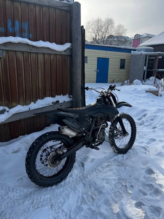 Продам эндуро 250 куб