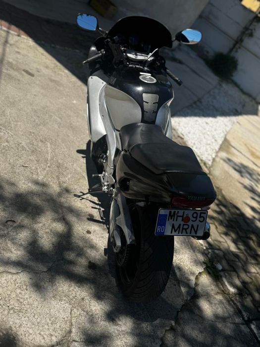 Vand yamaha yzf 1000R