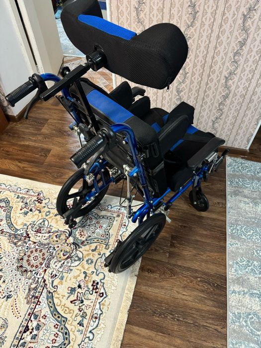 Инвалидная коляска