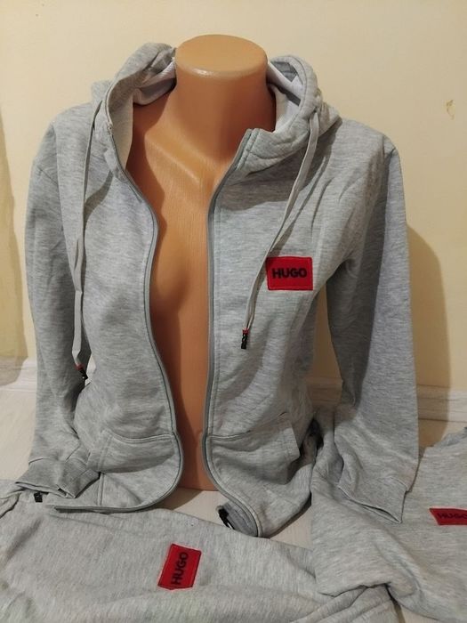 Trening Hugo Boss unisex  din 3 piese.