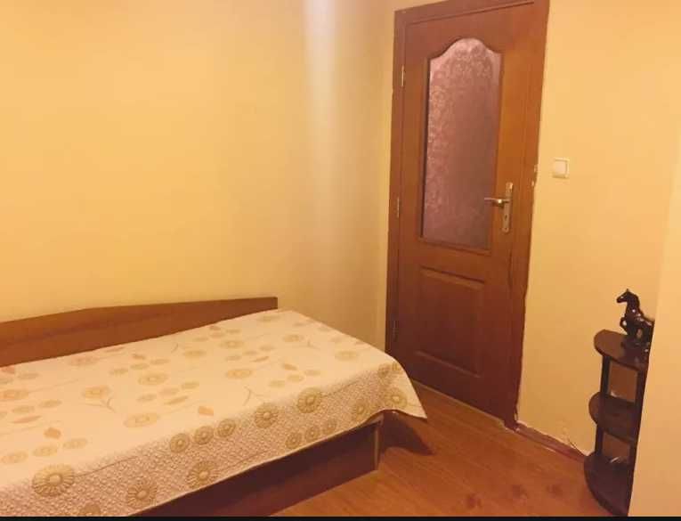 Дава се под наем Двустаен апартамент в Бургас, Промишлена зона - Юг - 68 кв.м за 110 € - Снимка #4