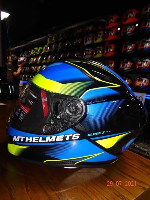 каска MT Helmets каска Blade 2 SV FUGUE пистова мото каска тъмни очила