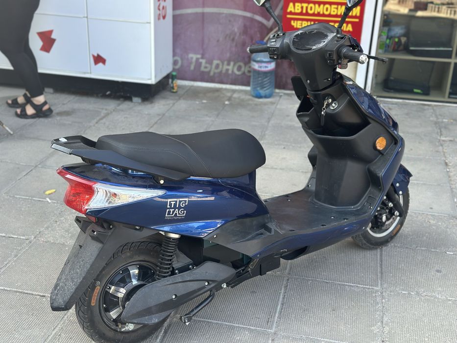 Електрически скутер модел My Force ЕМ006