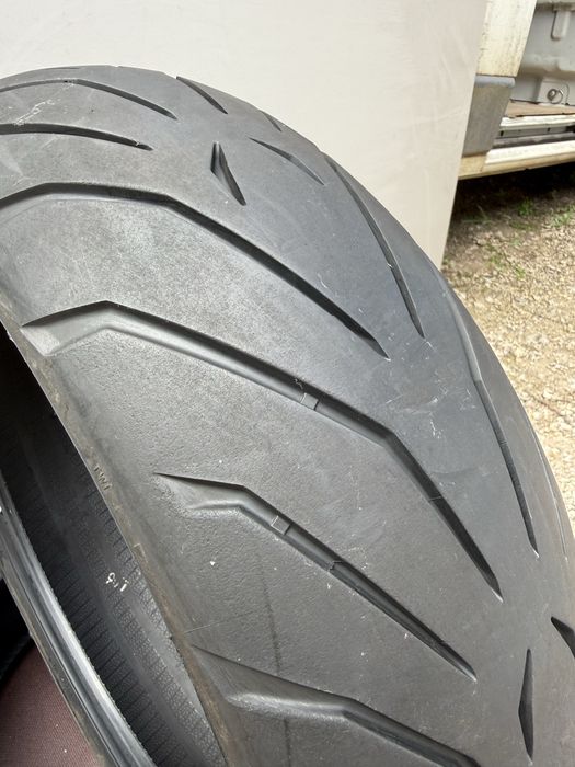 190/50/17 Pirelli Angle gt