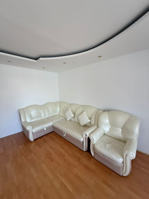 Продам диван в хорошем состоянии