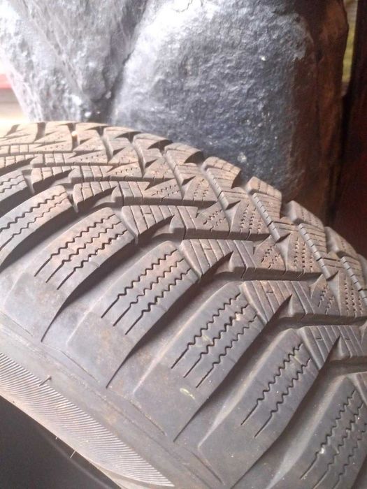 Cauciucuri putin folosite 4 buc