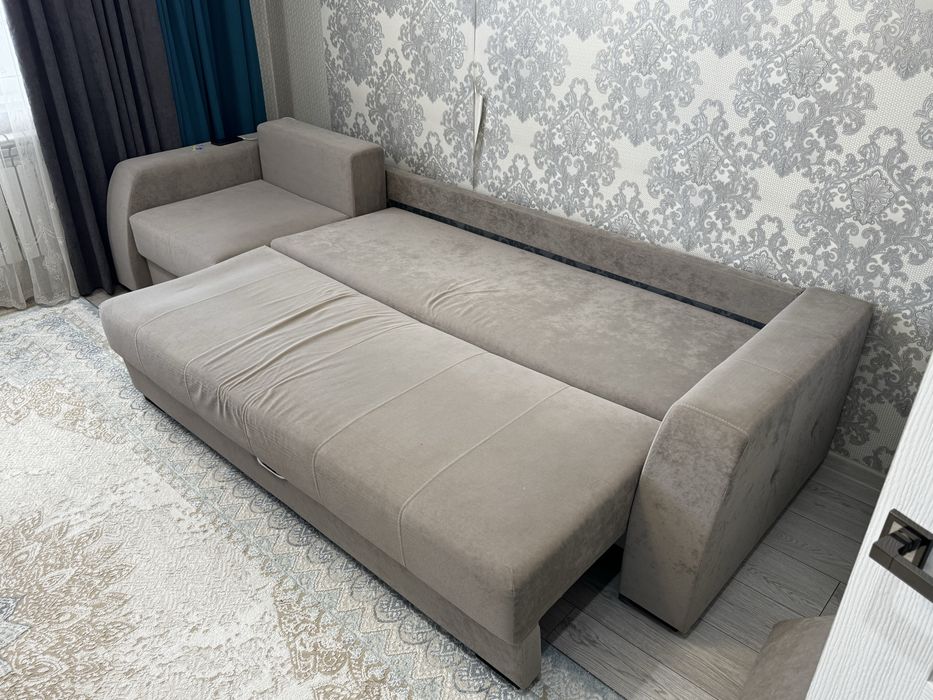 Диван в хорошем состоянии