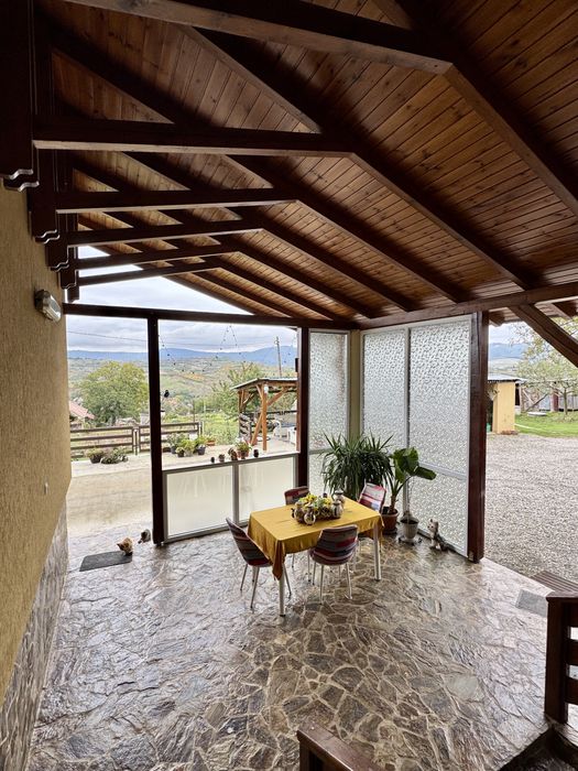 Casă modernă premium - liniște și confort