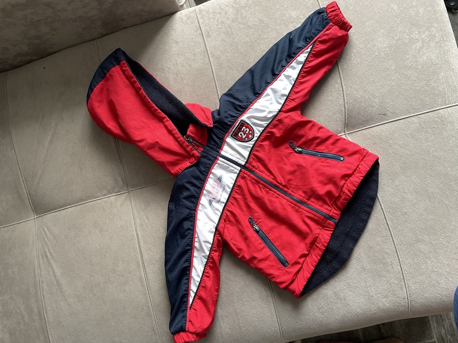Продам детские вещи