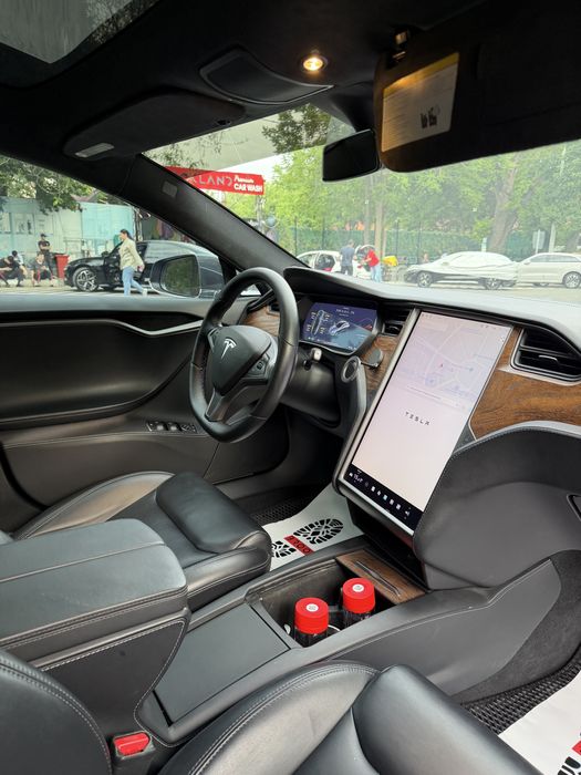 Tesla Model S Long Range Plus