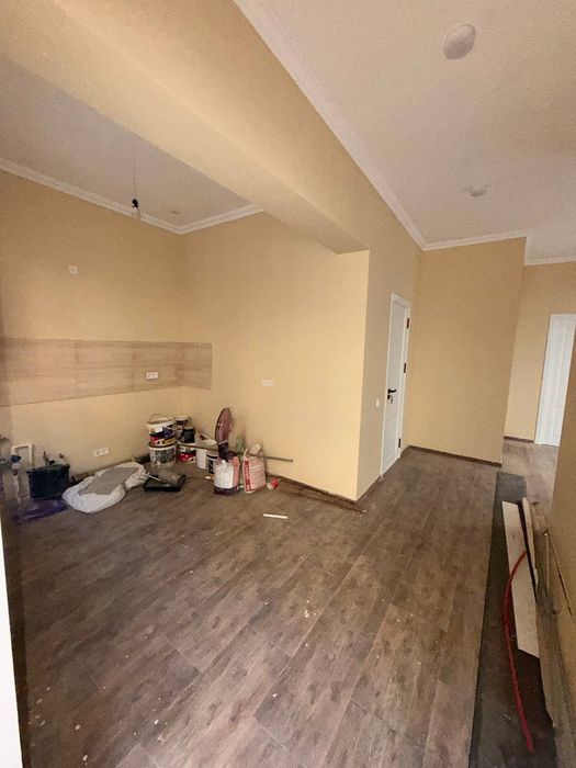 Срочно продается 3 комнатная квартира на земле яшнабадском на рисовым