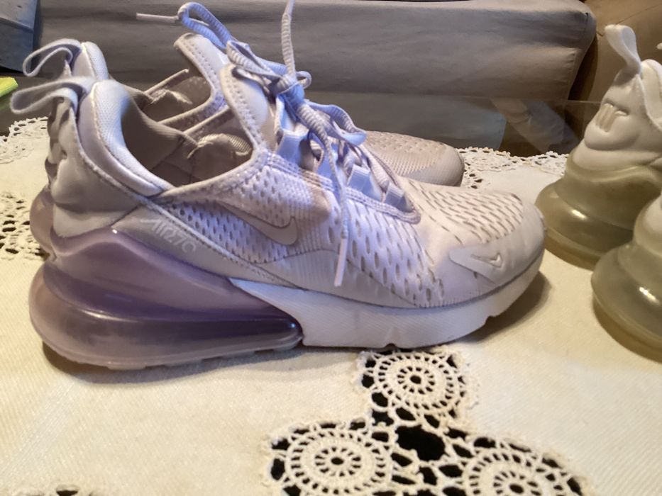 Сникърс и NIKE AIR МAX №38
