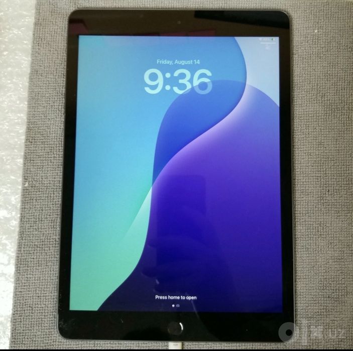 iPad 7 Wi-Fi 32GB — Sotiladi