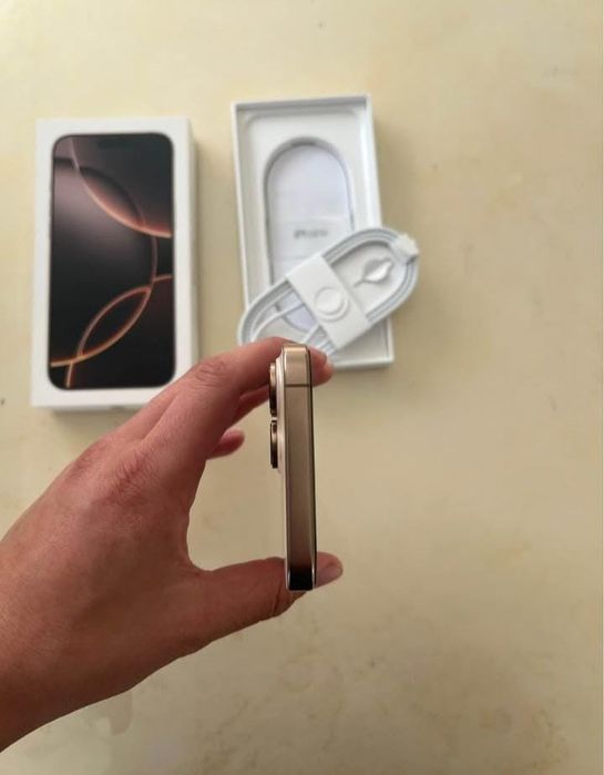 iPhone 16 pro max