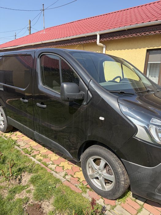 Renault Trafic 2015 – 1.6 120 CP TVA DEDUCTIBIL