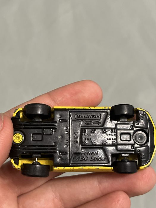 Hot wheels колички