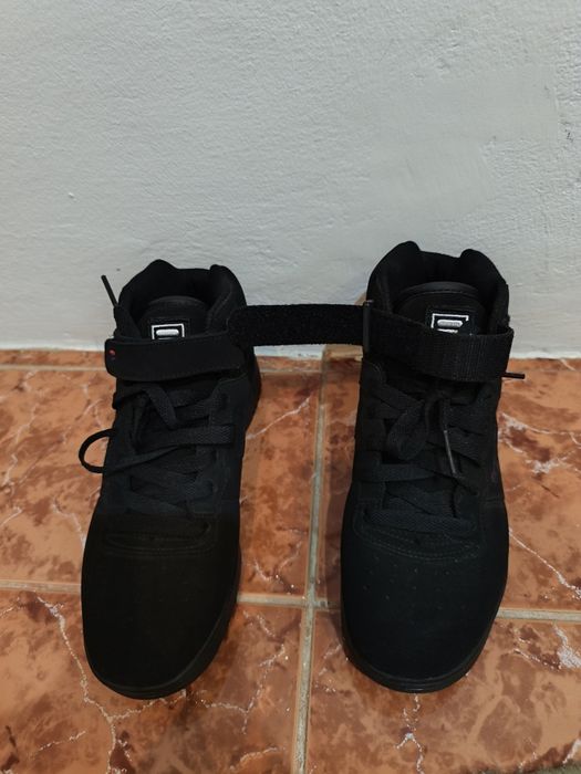 Adidas Fila model inalt