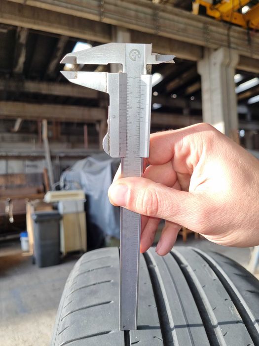 Pirelli P zero 255/40/20