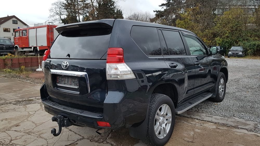 TOYOTA Land Cruiser 2013 — imagine 4