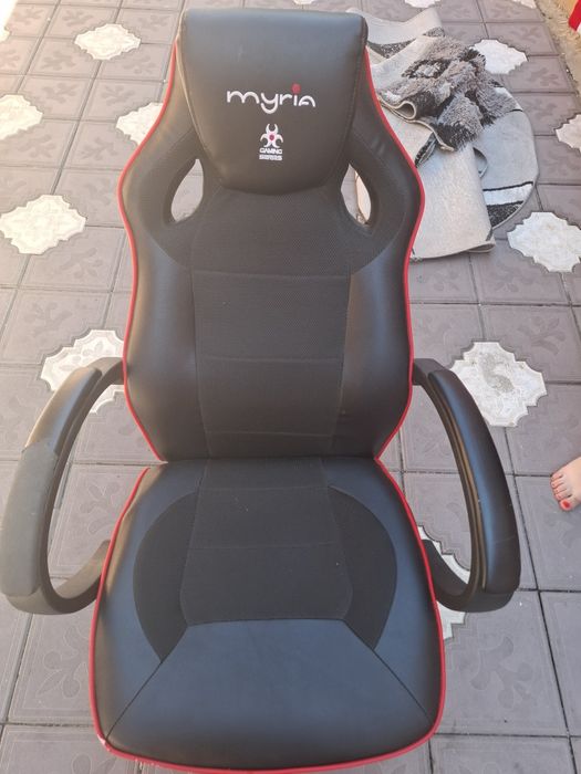 Scaun Gaming Myria – Reglabil, Confortabil, Stare Bună