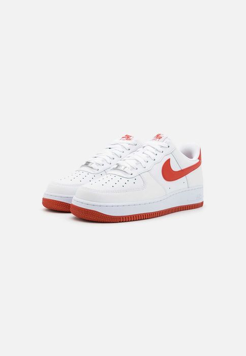 Nike dunk, Air force 1 Utility, Adidas Ozweego, ghete Zara
