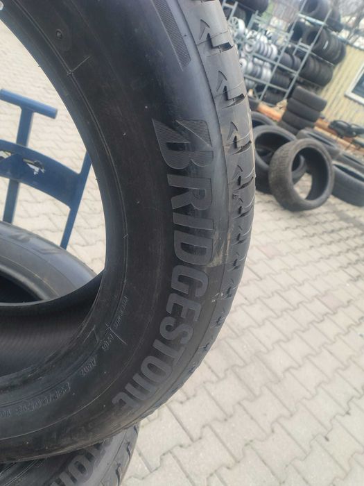 235 60 18 Anvelope Vara noi Bridgestone Alenza 001