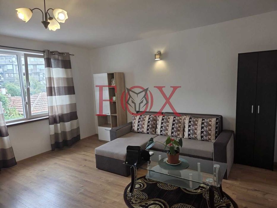 Дава се под наем Етаж от къща в Варна, Погреби - 80 кв.м за 433.5 € - Снимка #1