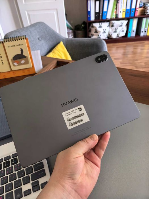 Планшет Huawei новый