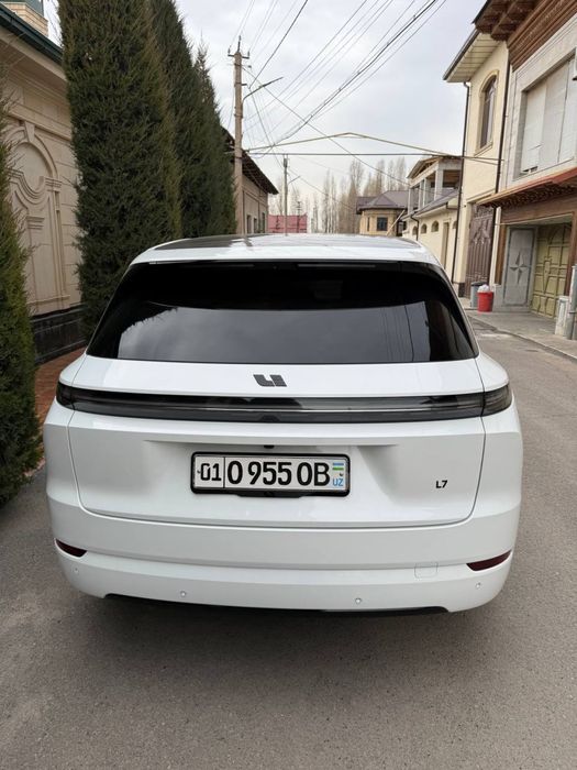 Lixiang Li L7 Ultra 2024