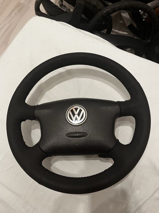 Vand volan golf 4 4 spite retapitat