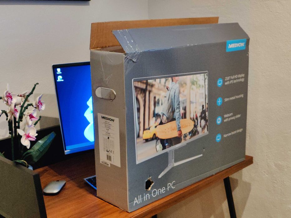 PC All in One Medion cu Windows 11