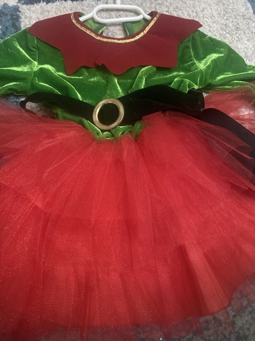 Rochita fetita Craciun