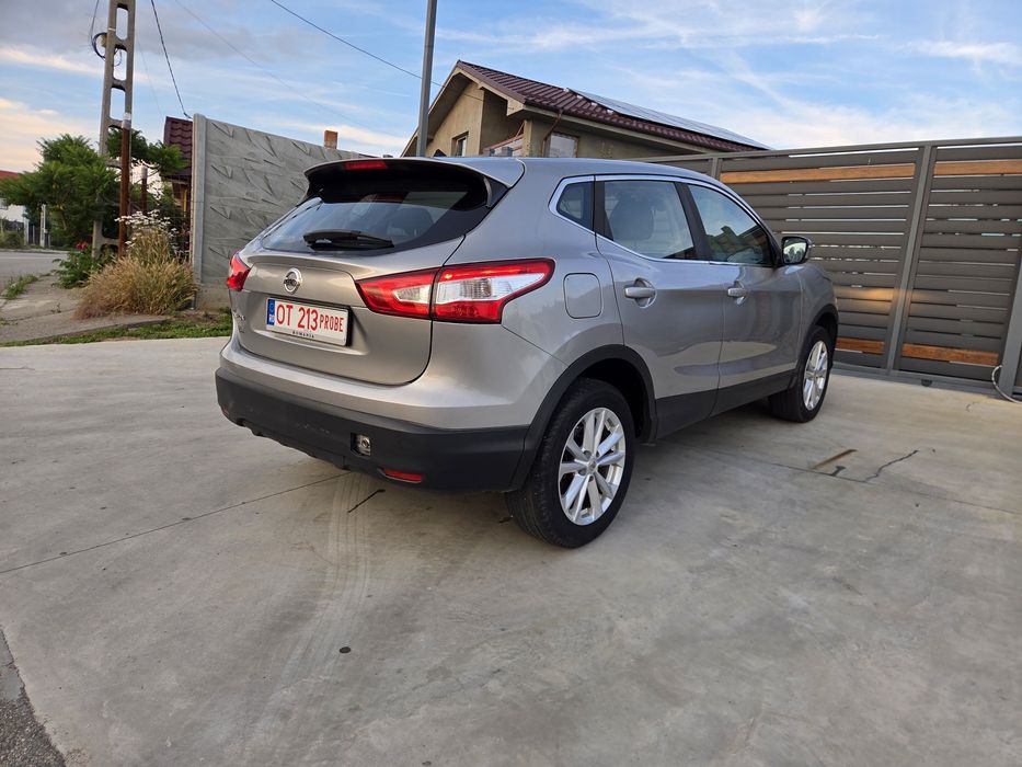 Nissan Qashqai 1.6dci 130cp automat