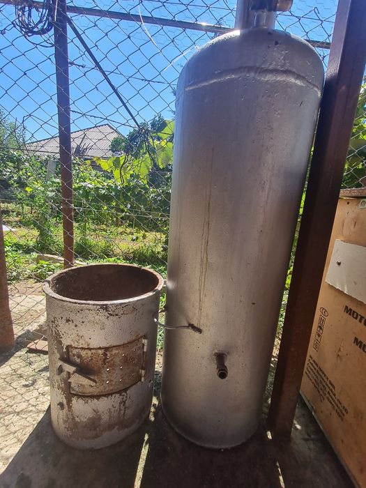 Vând boiler pe lemne!