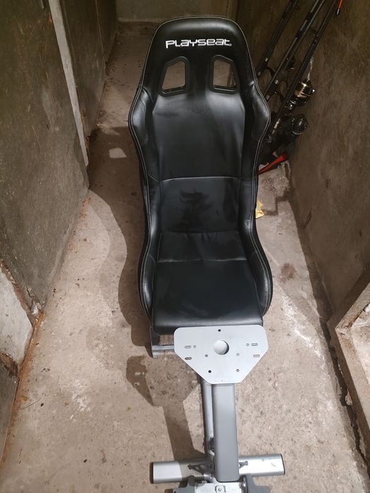 Logitech G29 +playseat cockpit+ shifter