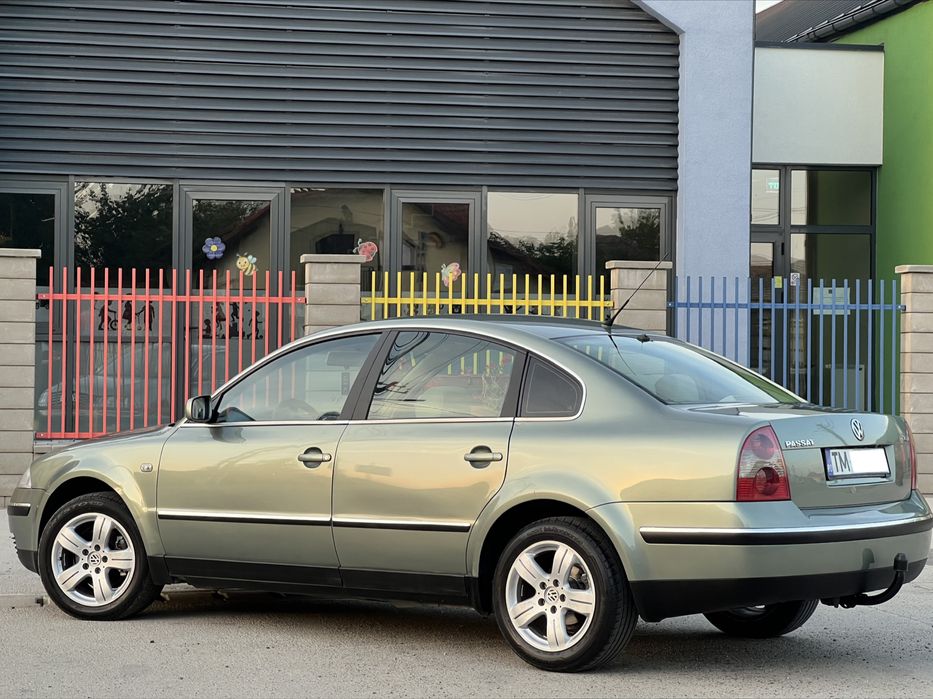 VOLKSWAGEN Passat 2003 — imagine 3