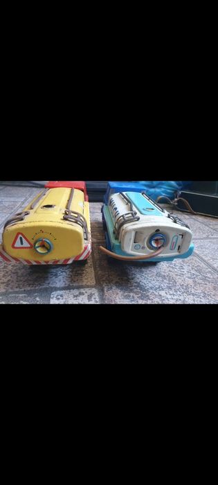 Стара играчка Играчки Камион 2 броя
