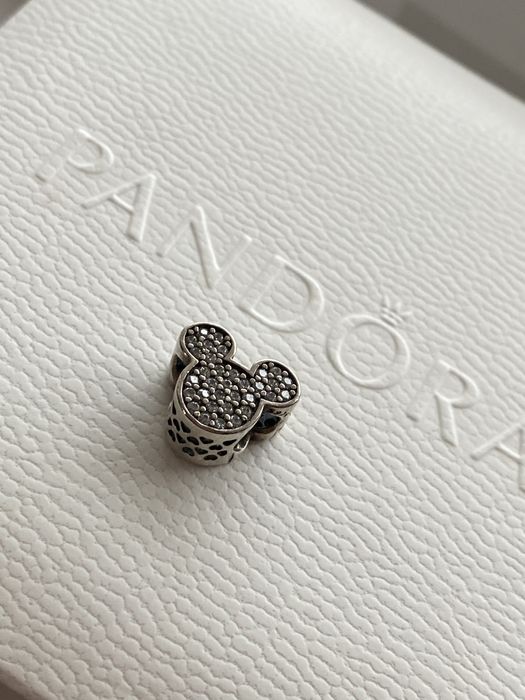 сребърен талисман - Мики Маус