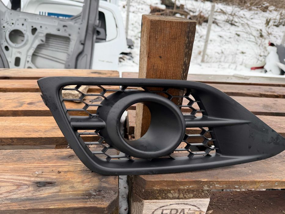 Решетка Honda CR-V