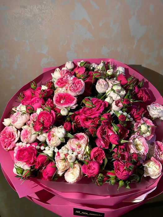 Букет из спрей роз