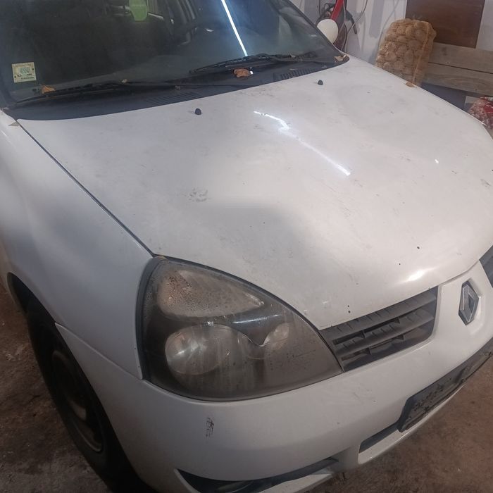 Рено клио симбол на части