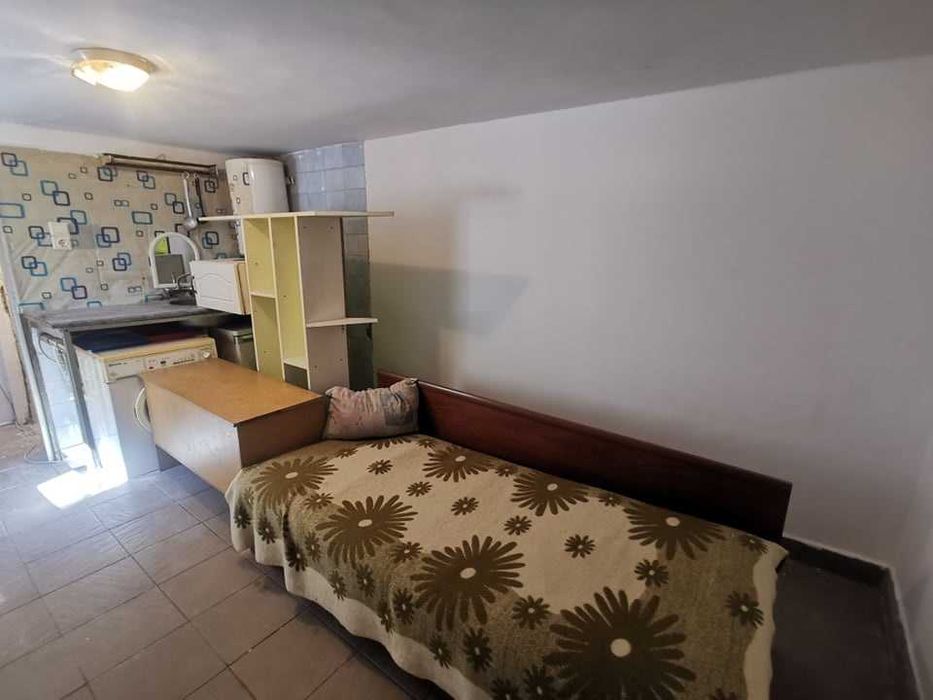 Дава се под наем Едностаен апартамент в София, Редута - 20 кв.м за 298.86 € - Снимка #2