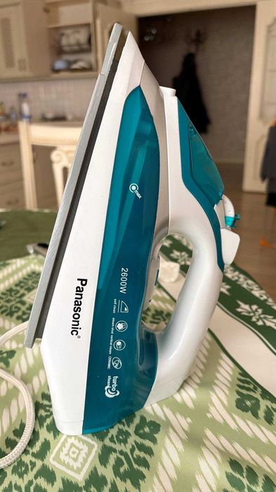 Утюг Panasonic 2600W