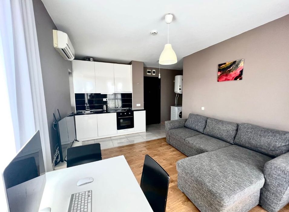 Продава се Двустаен апартамент в София, Кръстова вада - 52 кв.м за 3710 €/кв.м - Снимка #2