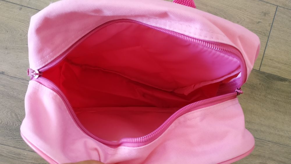 Детска раница - като нова