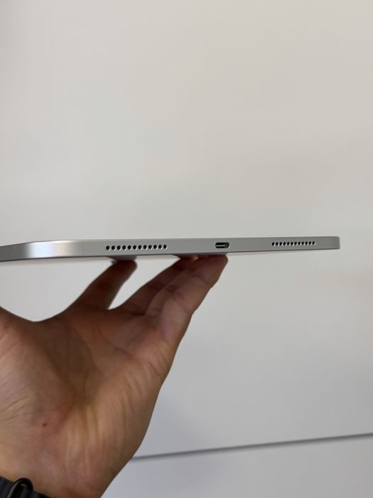 iPad 11 A16 2025 - 100% батерия