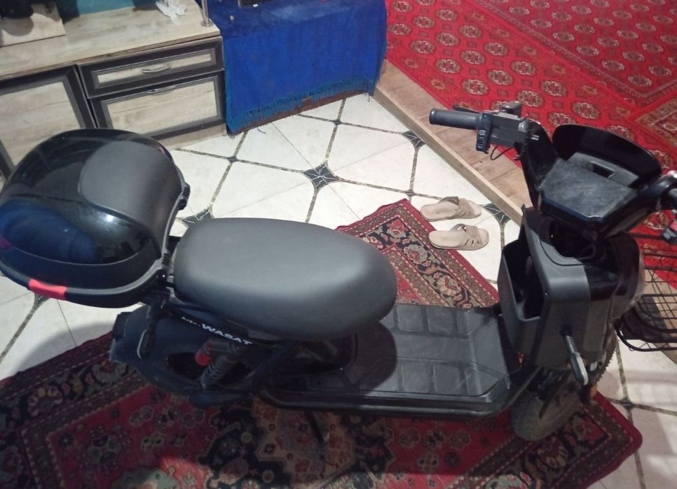Skuter 6 ta akumlator 60km/h 2025 yil yangi olngan arzon berladi
