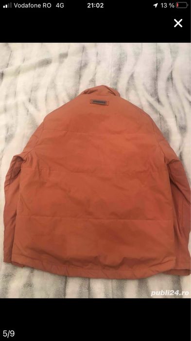 Geaca Helly Hansen si Camel
