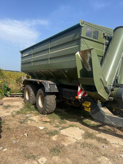 Ferma De Vanzare in domeniul agricol