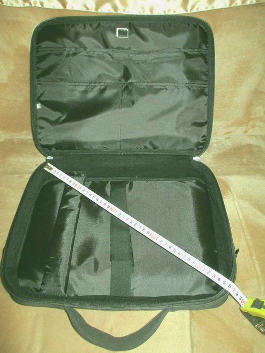 Продается сумка для ноутбука Hama